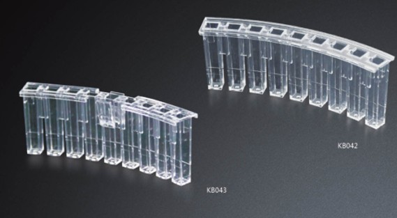 Biochemical analyzer